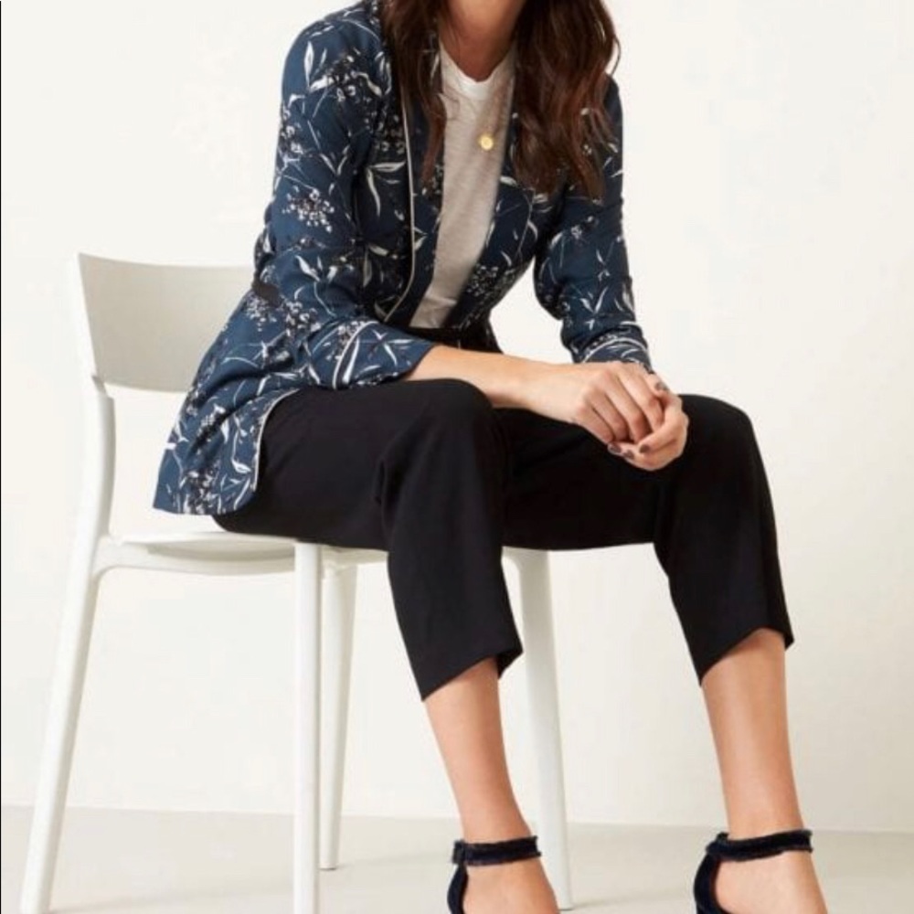 Leith Jacket With Matching Shorts - image 3